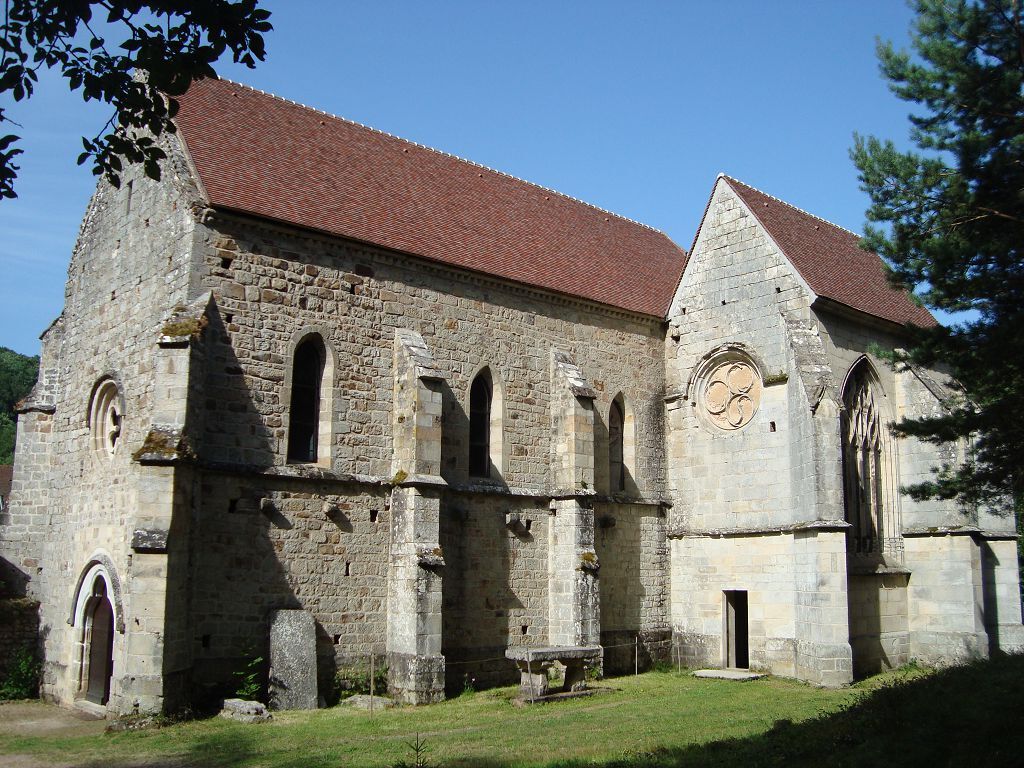 Epinac_-_Prieuré_du_Val-St-Benoit